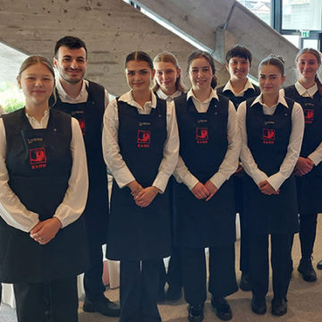 Unser Team bei der Arbeit: Mitarbeiter von BUHL Personal und STUDENTpartout beim HOGAST Deutschland Jubiläumssymposium.